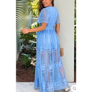 Dress Day Small NWT Baby Blue Lace Maxi Dress with two front slits lined $78